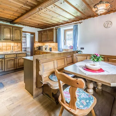 Almliesl Raur-437 Holiday home *